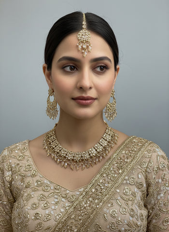 Silver A.D Set with Earrings & Tika