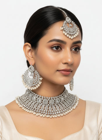 Gold Choker Set with Earrings and Tika