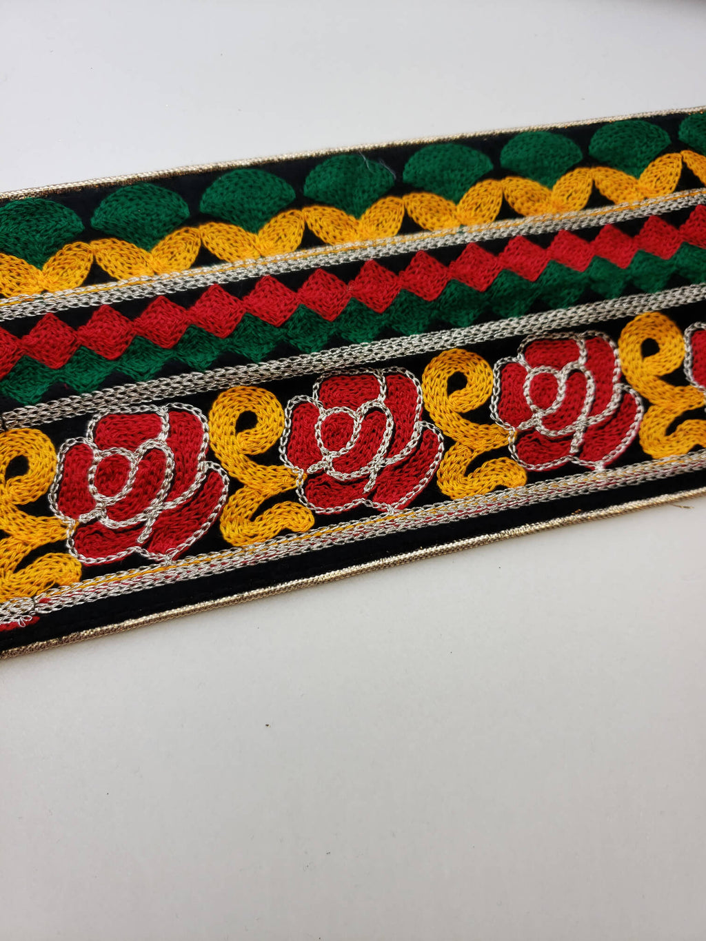 Wide Border Thread Emb.